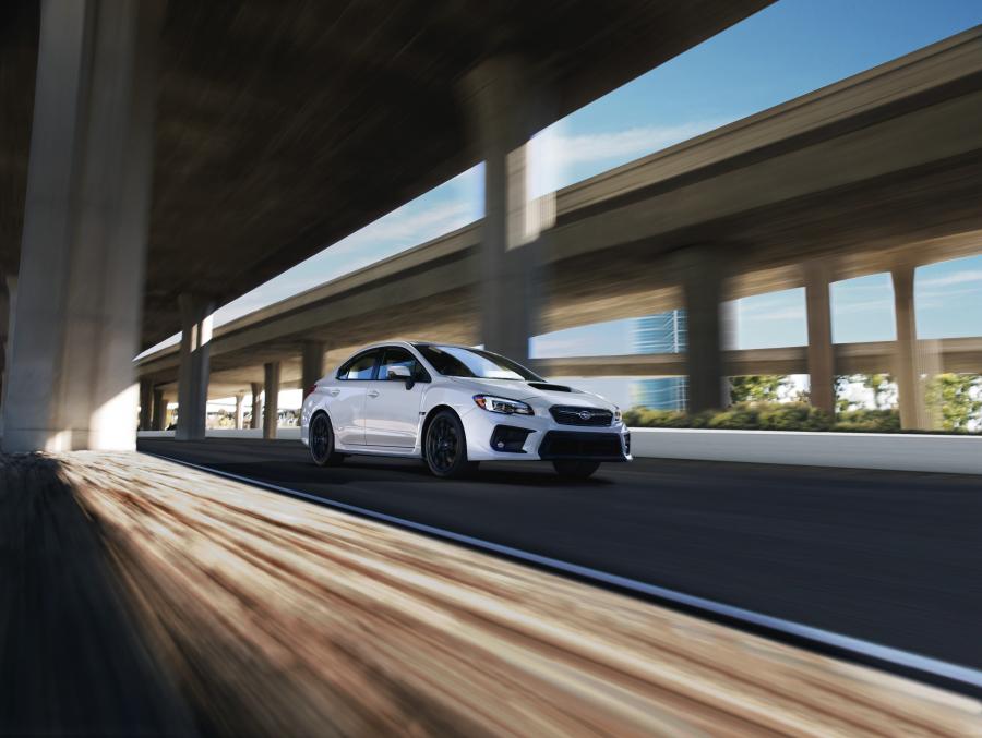  Subaru WRX 2017 года  (NA) (фото 21 из 45)